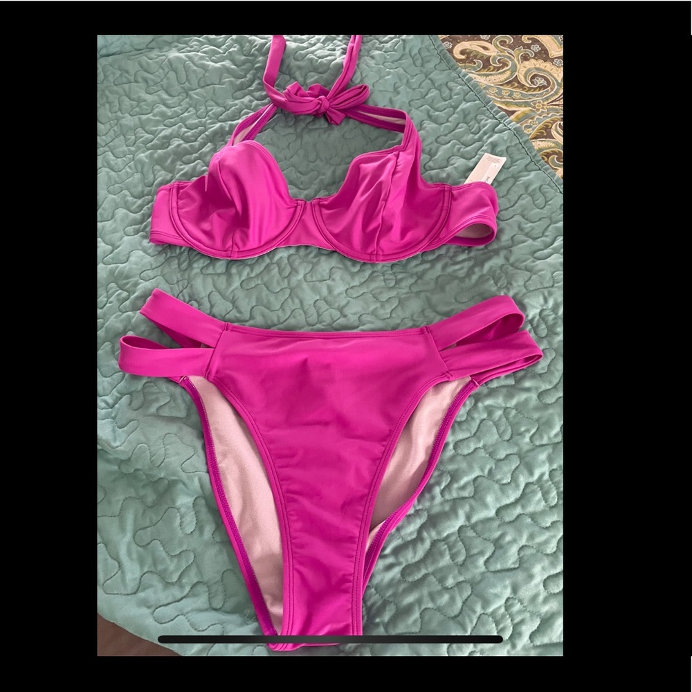 Cupshe New Bikini with Side Cutout Bottoms